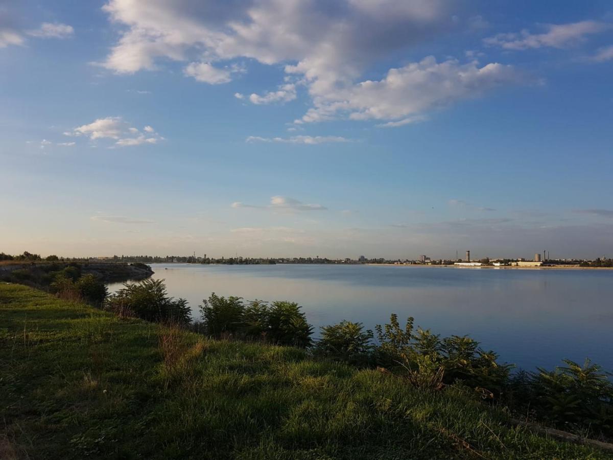 Morii Lake Apartment Boekarest Buitenkant foto